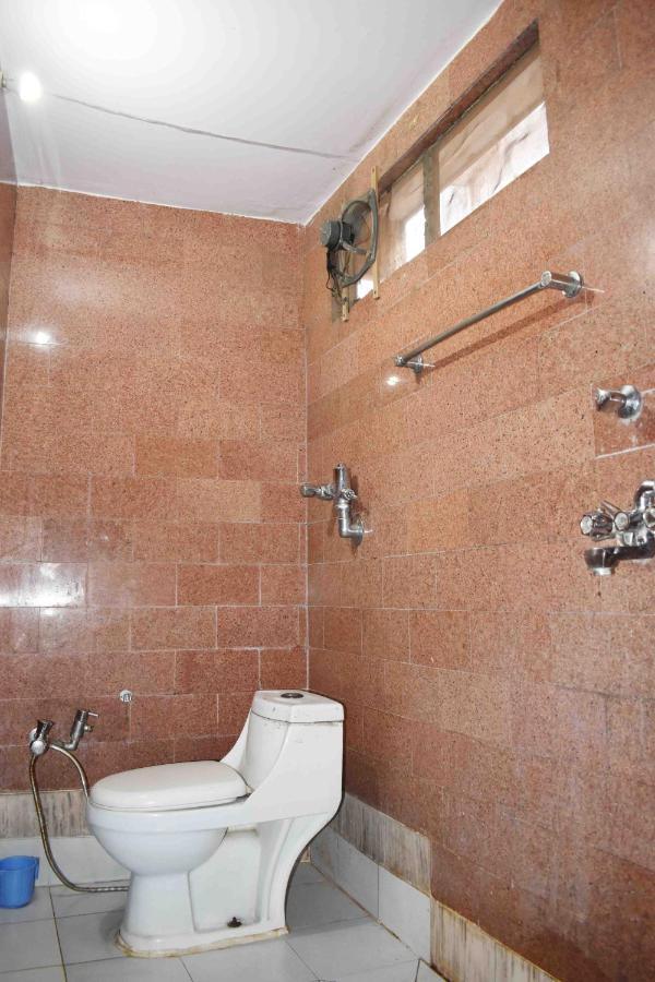 Hotel Mrk Varanasi Exterior photo