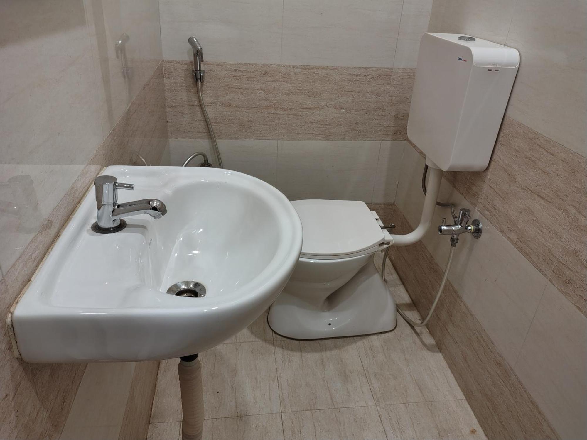 Hotel Mrk Varanasi Exterior photo