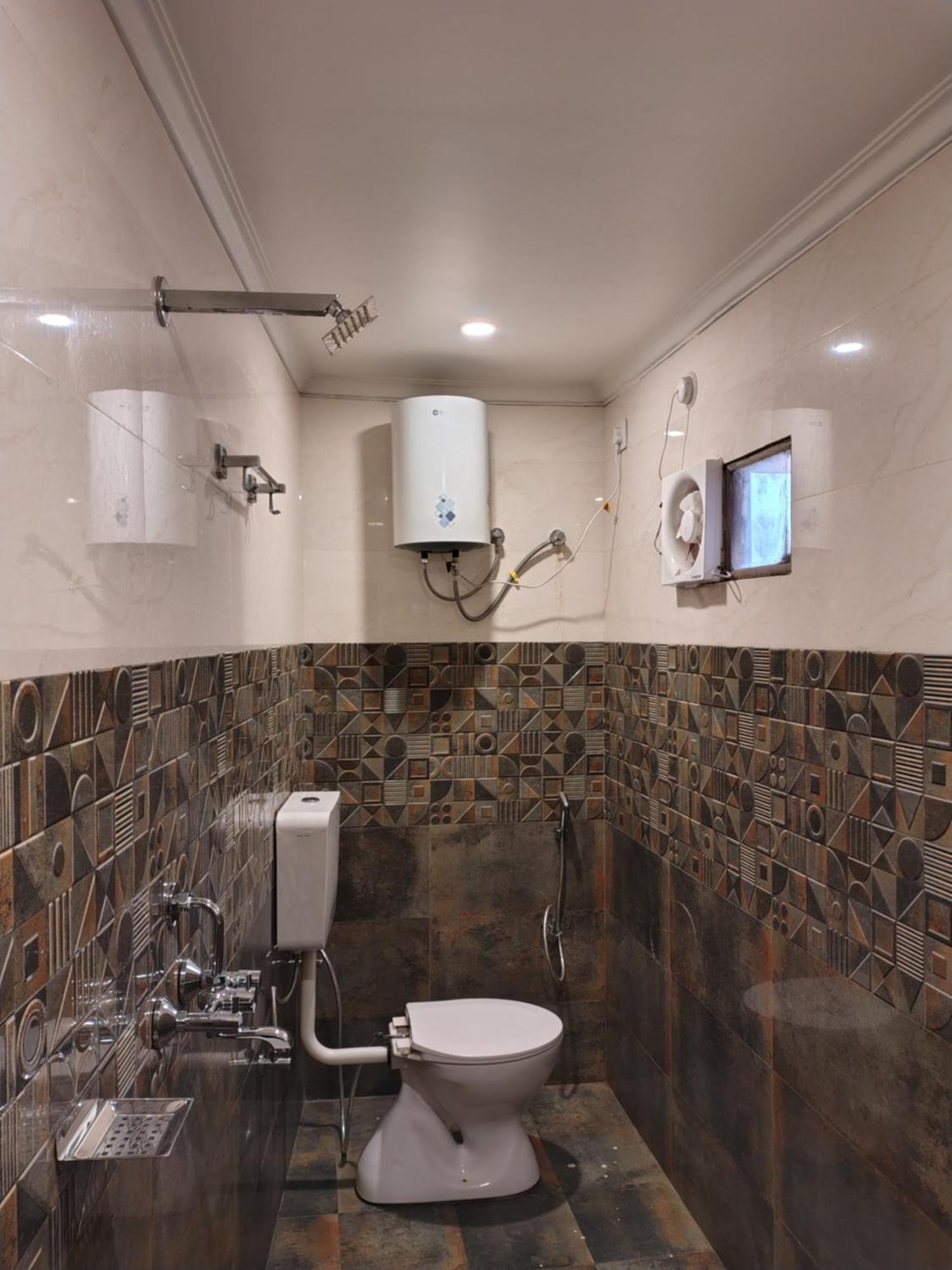 Hotel Mrk Varanasi Exterior photo