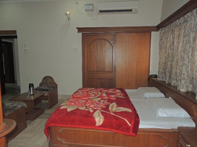 Hotel Mrk Varanasi Exterior photo